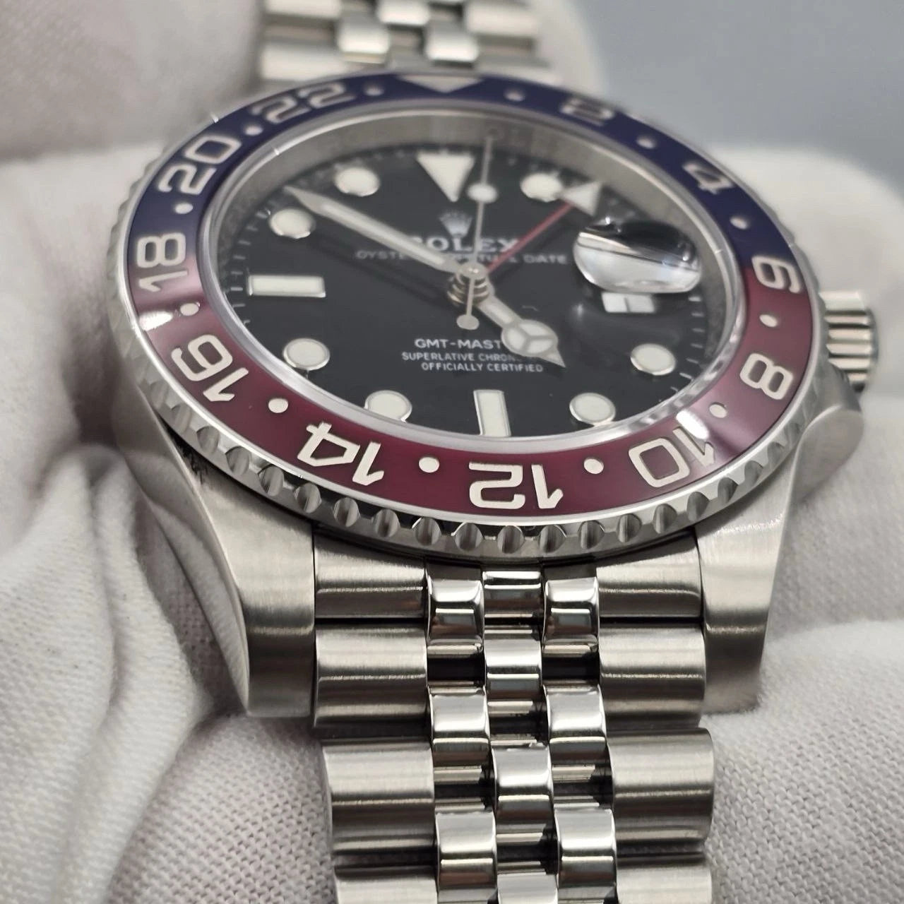MINT PAPERS 2019 Rolex GMT Master Pepsi Red Blue Jubilee 126710BLRO Watch BOX
