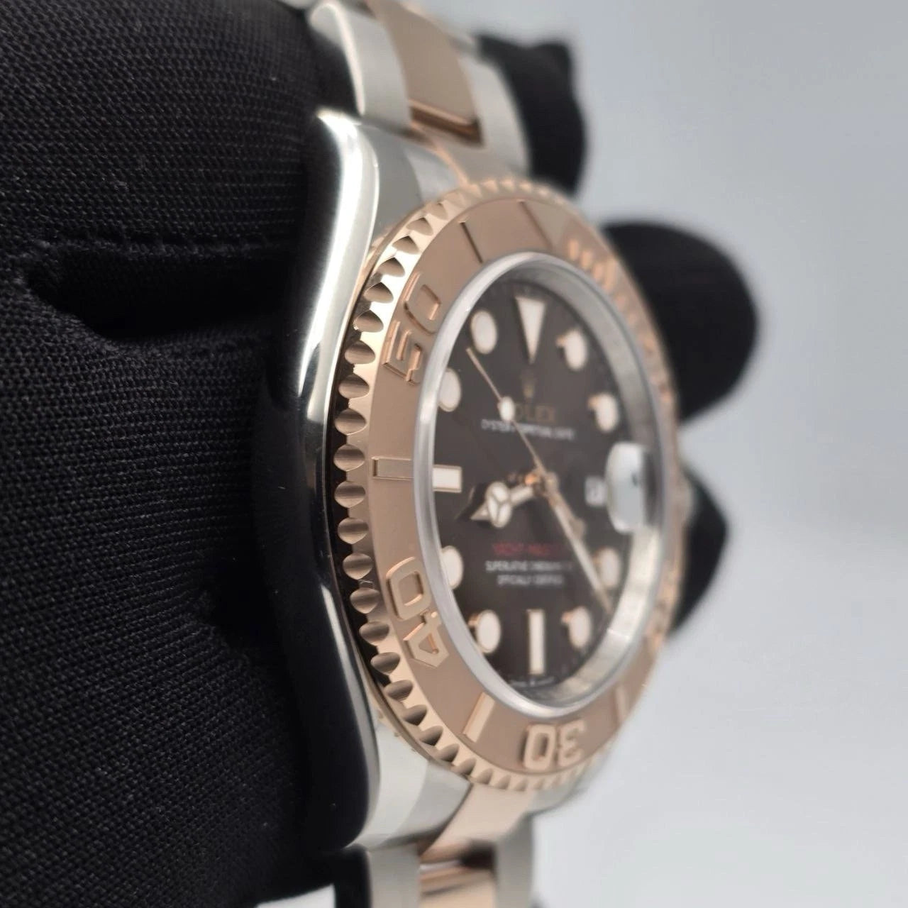 2025 NEW Rolex Yacht-Master Two Tone Rose Gold 40mm Chocolate Dial 126621 UNWORN