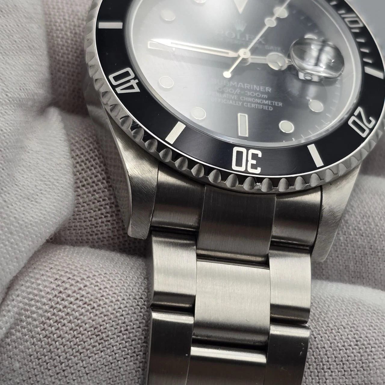 2006 Rolex Submariner Date NO HOLES 40mm Black Dial Steel Oyster Watch 16610