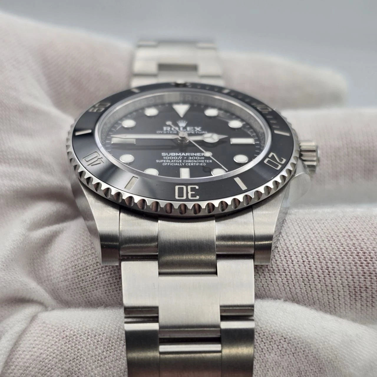 PAPERS 2021 Rolex Submariner No Date Ceramic Stainless Steel 41mm 124060 BOX