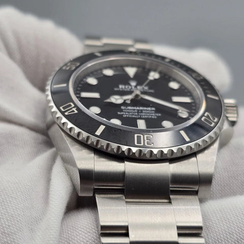 PAPERS 2024 MINT Rolex Submariner No Date Ceramic Steel 41mm 124060 BOX