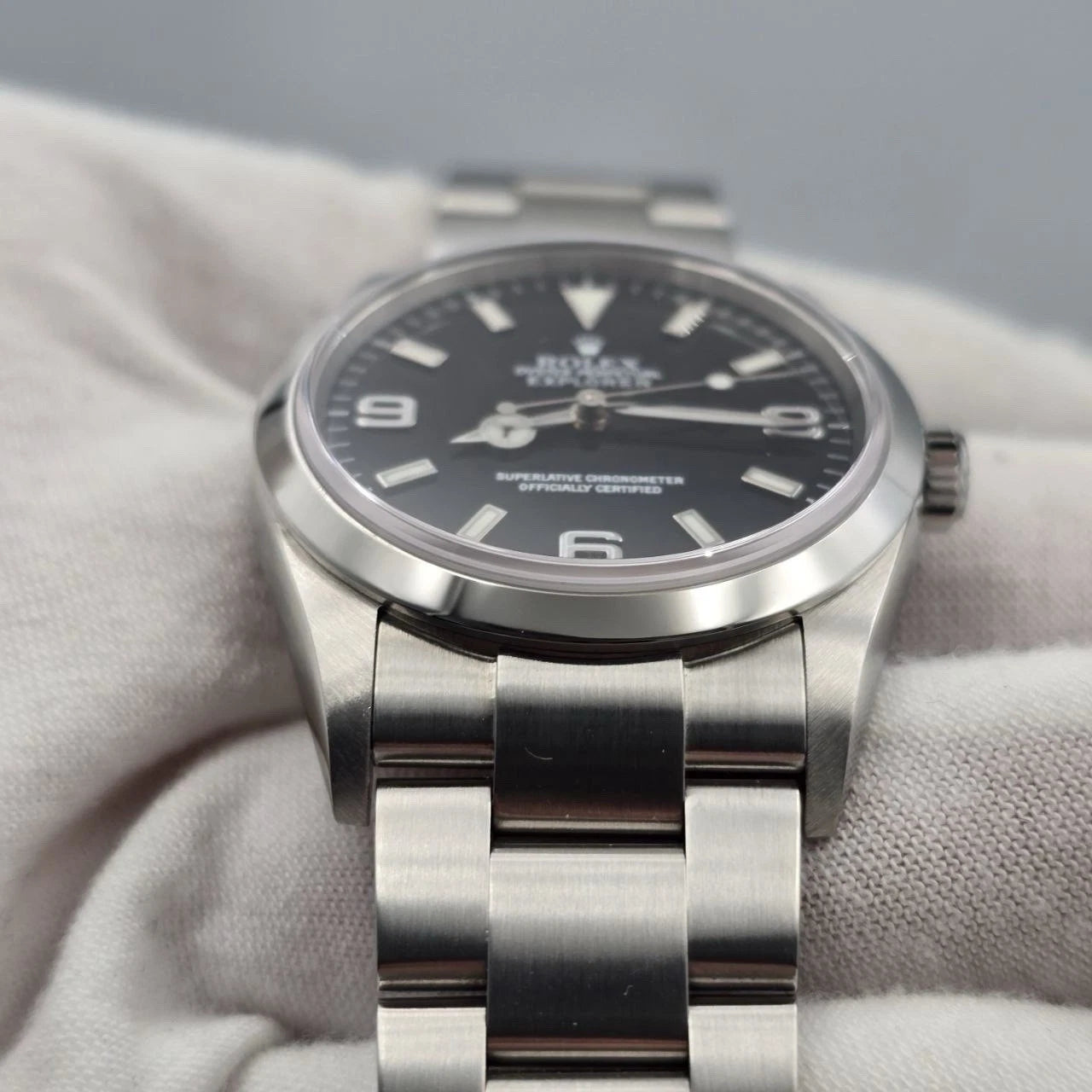 MINT 2002 PAPERS Rolex Explorer l 114270 36mm Stainless Steel Black Dial Watch