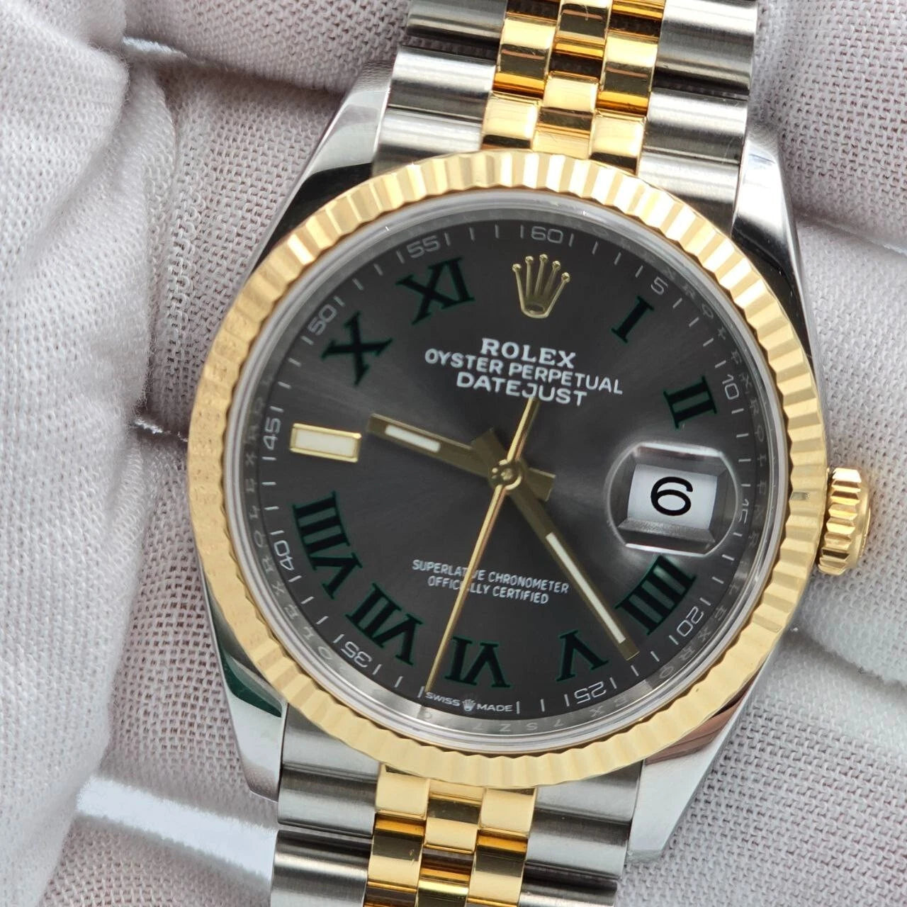 2023 Rolex Datejust 36mm Wimbledon Yellow Gold Fluted Bezel Jubilee 126233 B+P
