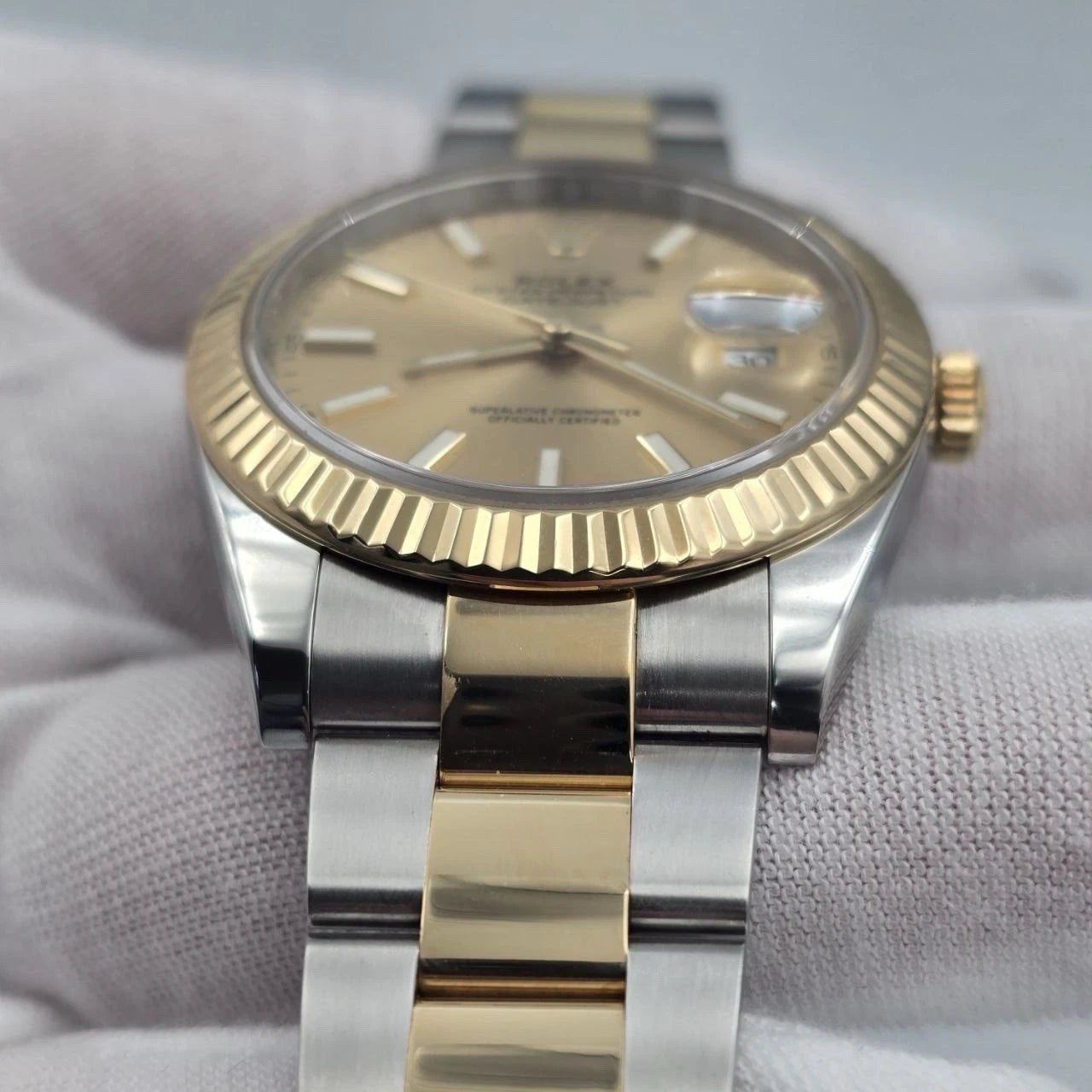 2020 PAPERS Rolex Datejust 41 Champagne Dial Oyster 18K Gold Steel 126333 BOX