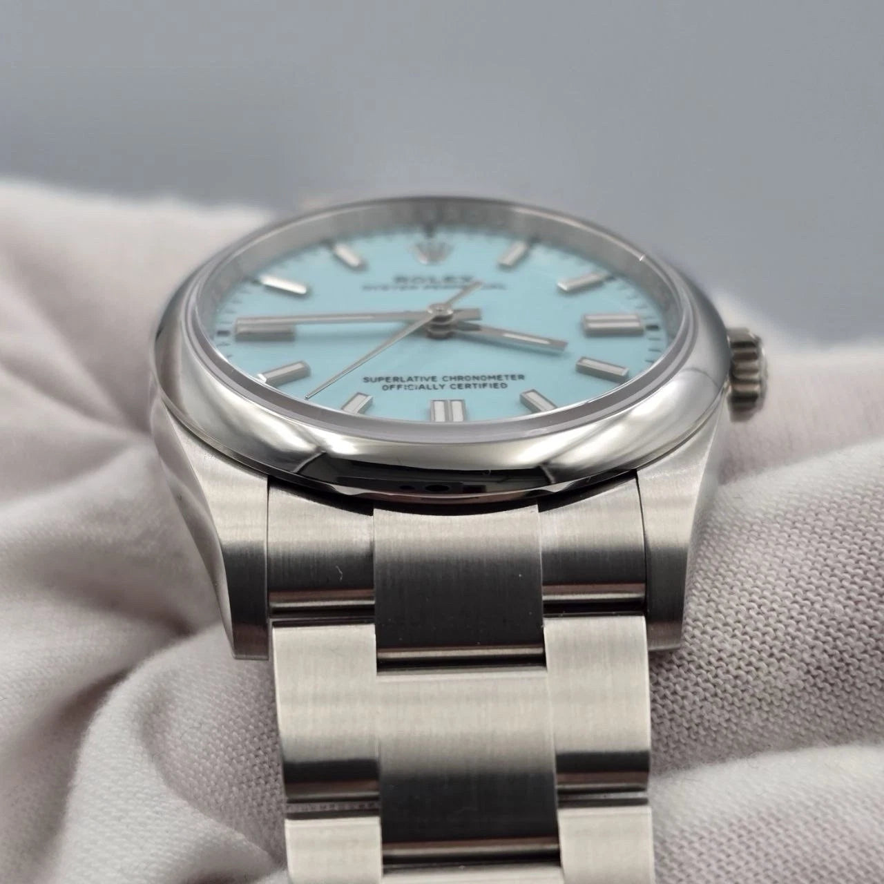NEW 2026 Rolex Oyster Perpetual 36mm 126000 Tiffany Turquoise Dial