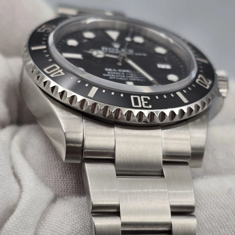 MINT Rolex Sea-Dweller 4000 SD4K Black Dial Ceramic Steel 40MM 116600 BOX