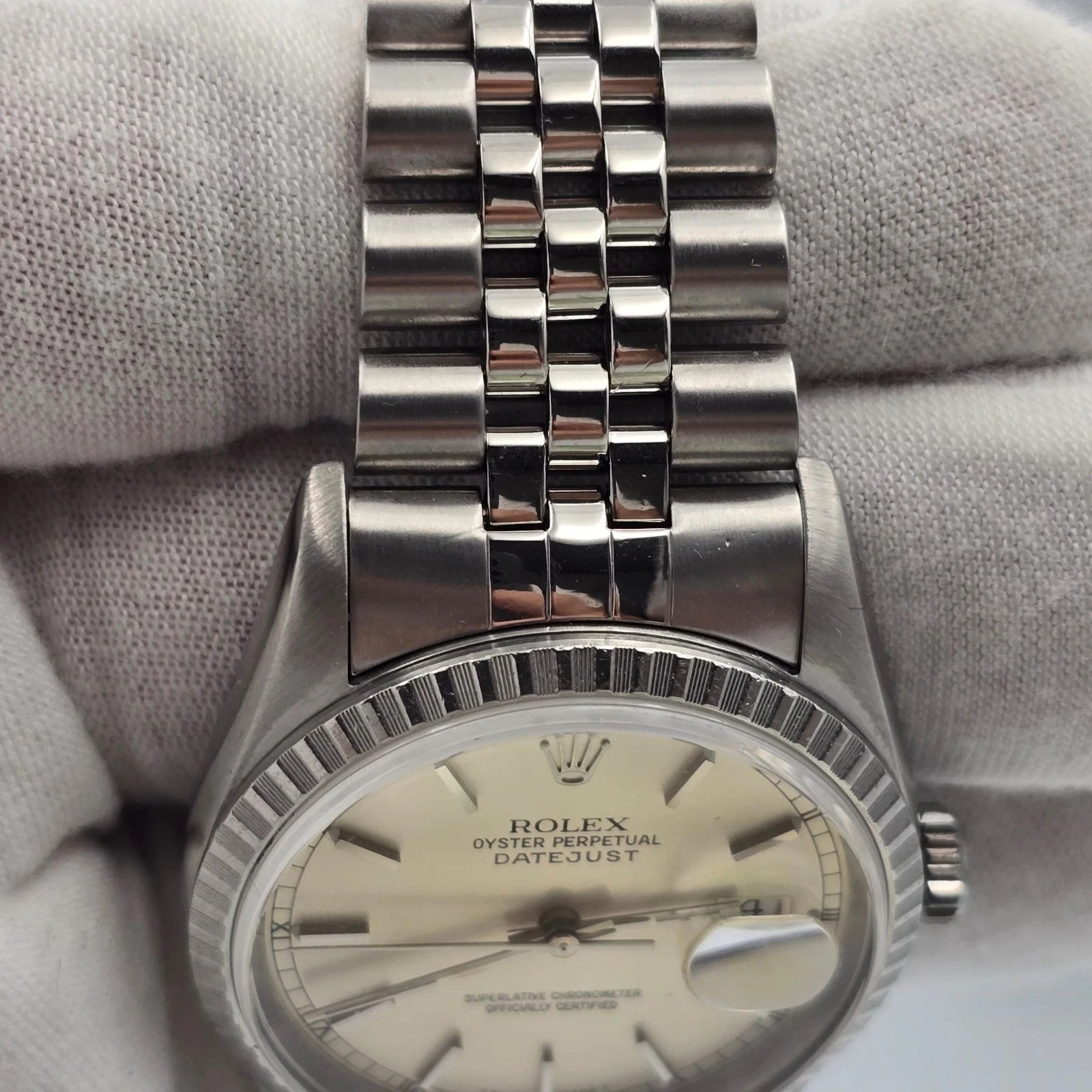 PAPERS MINT Rolex Datejust Steel Automatic 36mm Silver Dial Jubilee Watch 16220