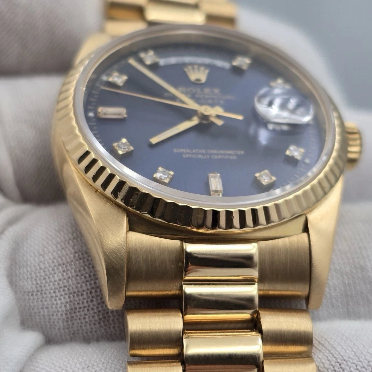 Rolex Gold Day-Date President Gold FACTORY Blue Diamond Dial 36mm Watch 18238