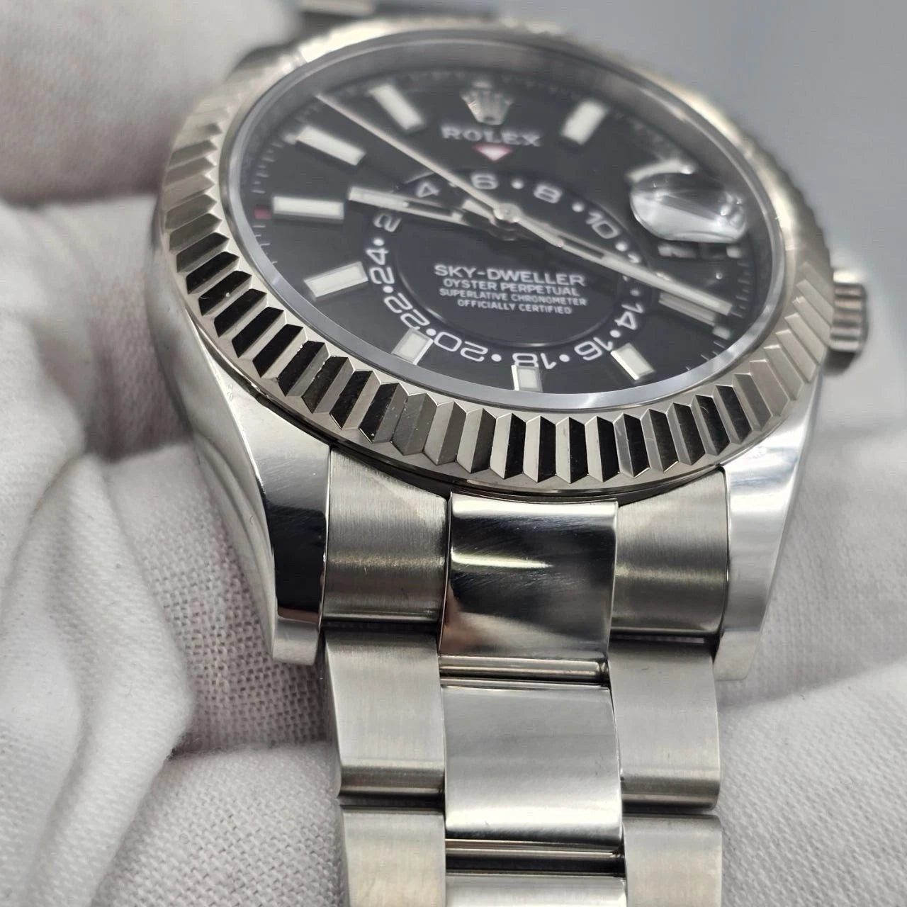 2022 PAPERS Rolex Sky-Dweller 42mm Black Dial Oyster Bracelet 326934 BOX