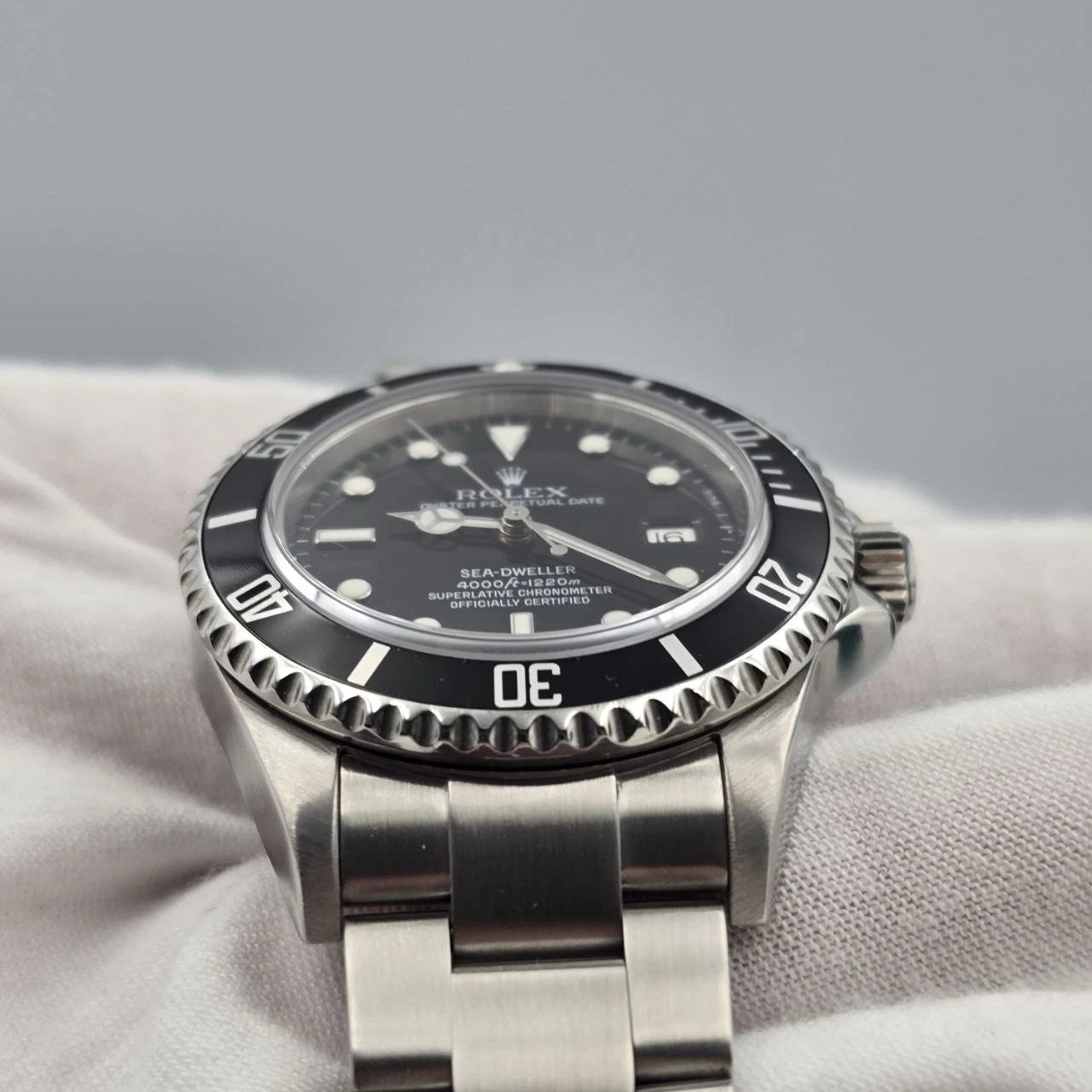 2007 PAPERS Rolex Sea-Dweller 16600 Stainless Steel Black Dial 40mm Watch