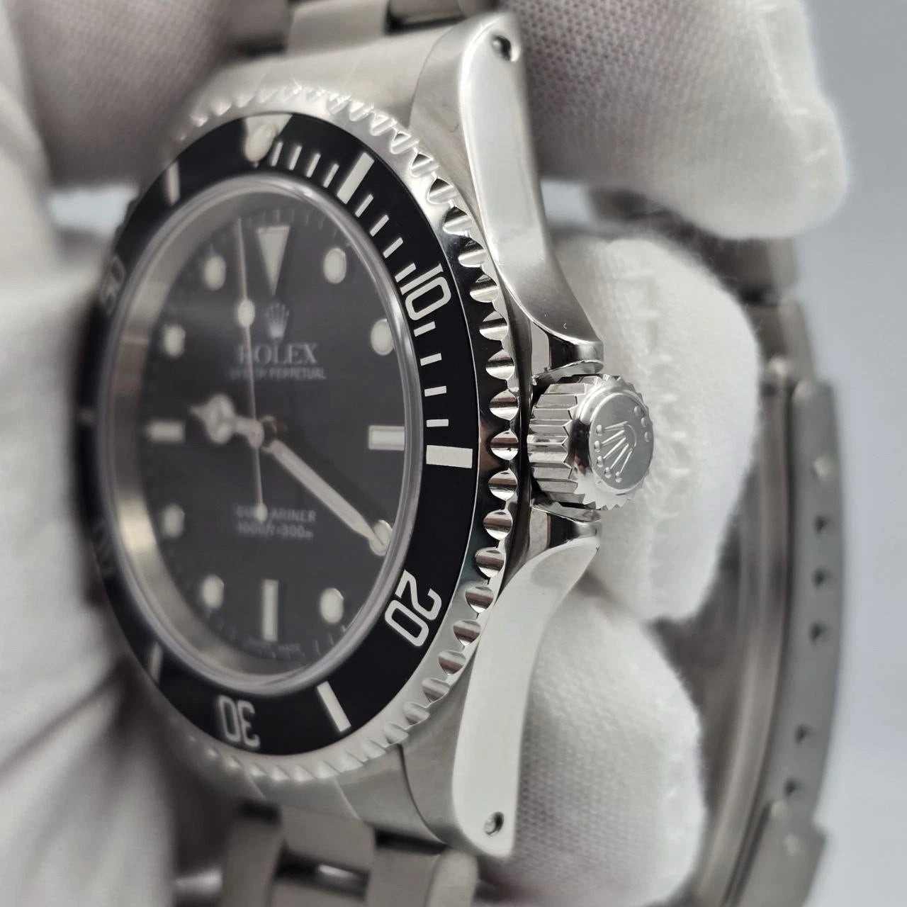 MINT 2000 PAPERS Rolex Submariner No-Date Steel Oyster 40mm Watch 14060 BOX