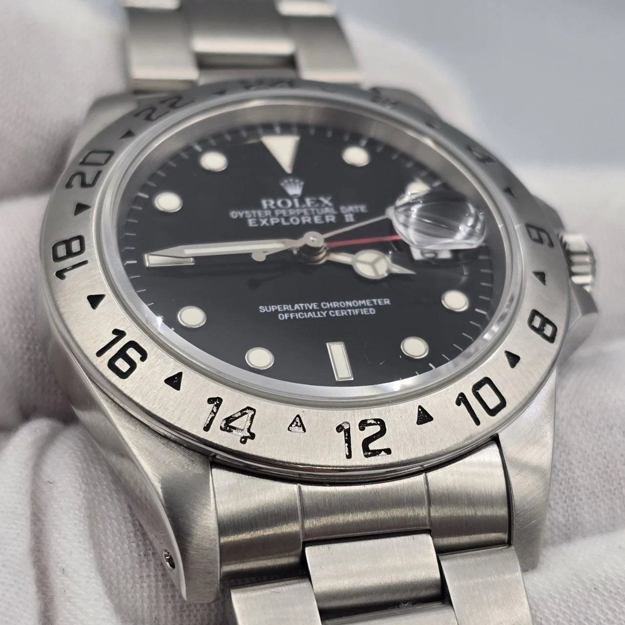Rolex Explorer II Black 16570 Stainless Steel Oyster Date Watch 40mm