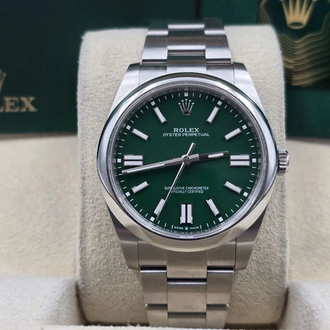2024 PAPERS Rolex Oyster Perpetual 41mm Green Dial Steel 124300 BOX