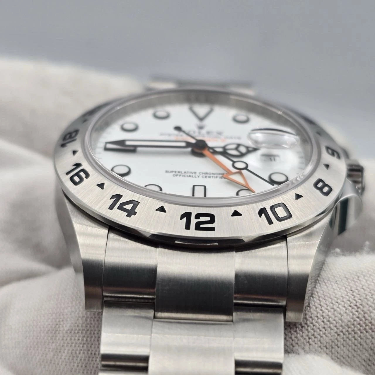 Rolex Explorer II 226570 Polar White