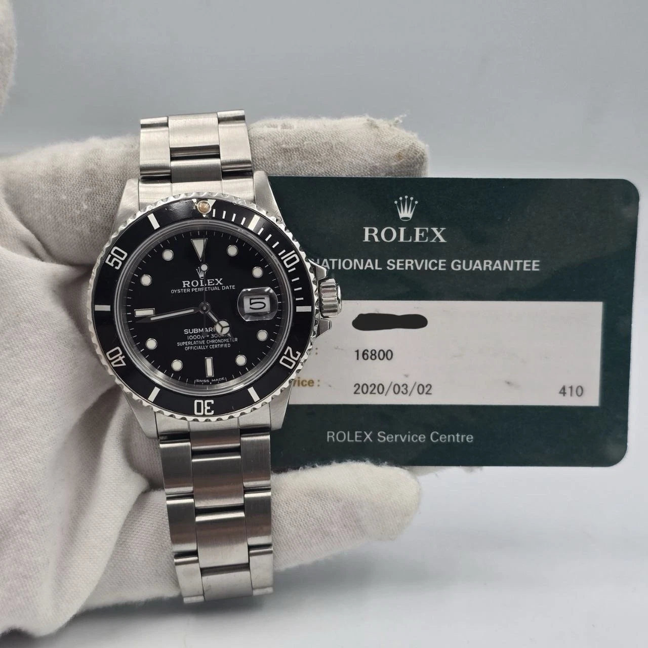 Rolex Submariner Date 16800