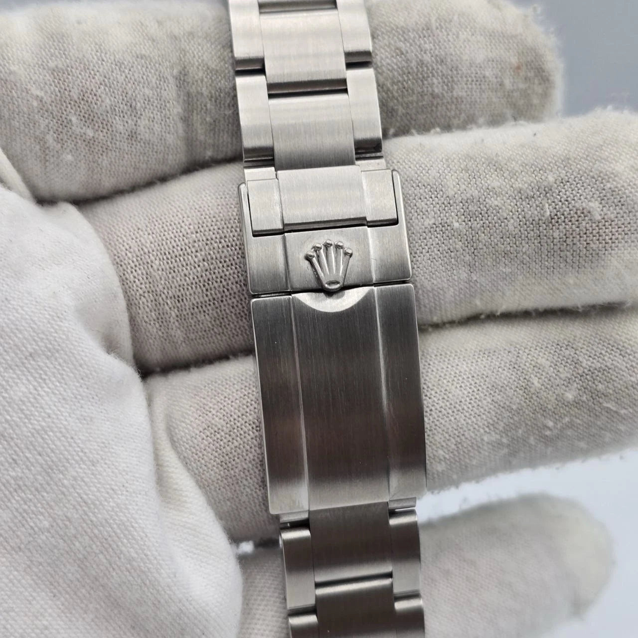 2010 Rolex Explorer I Black Stainless Steel 39mm Watch 214270
