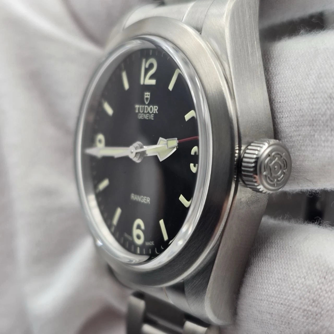 PAPERS 2024 Tudor Ranger 39mm Stainless Steel 79950 Black Dial Watch BOX