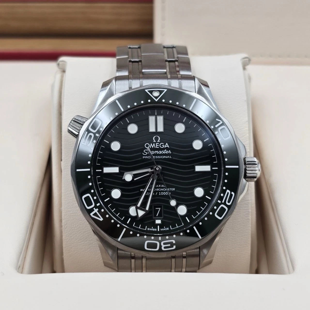 PAPERS 2026 Omega Seamaster Diver Seaweed Green 210.30.42.20.10.001 42mm