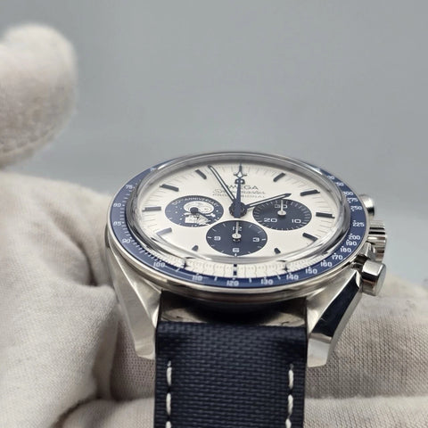 Omega Speedmaster Snoopy