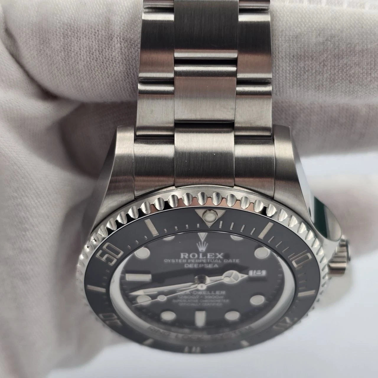 2022 PAPERS Rolex Sea-Dweller Deepsea Black 44mm Stainless Ceramic 126660 BOX