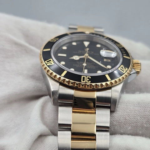 2004 PAPERS Rolex Submariner 16613 Black Dial Two Tone Gold Clasp 40mm BOX + RSC