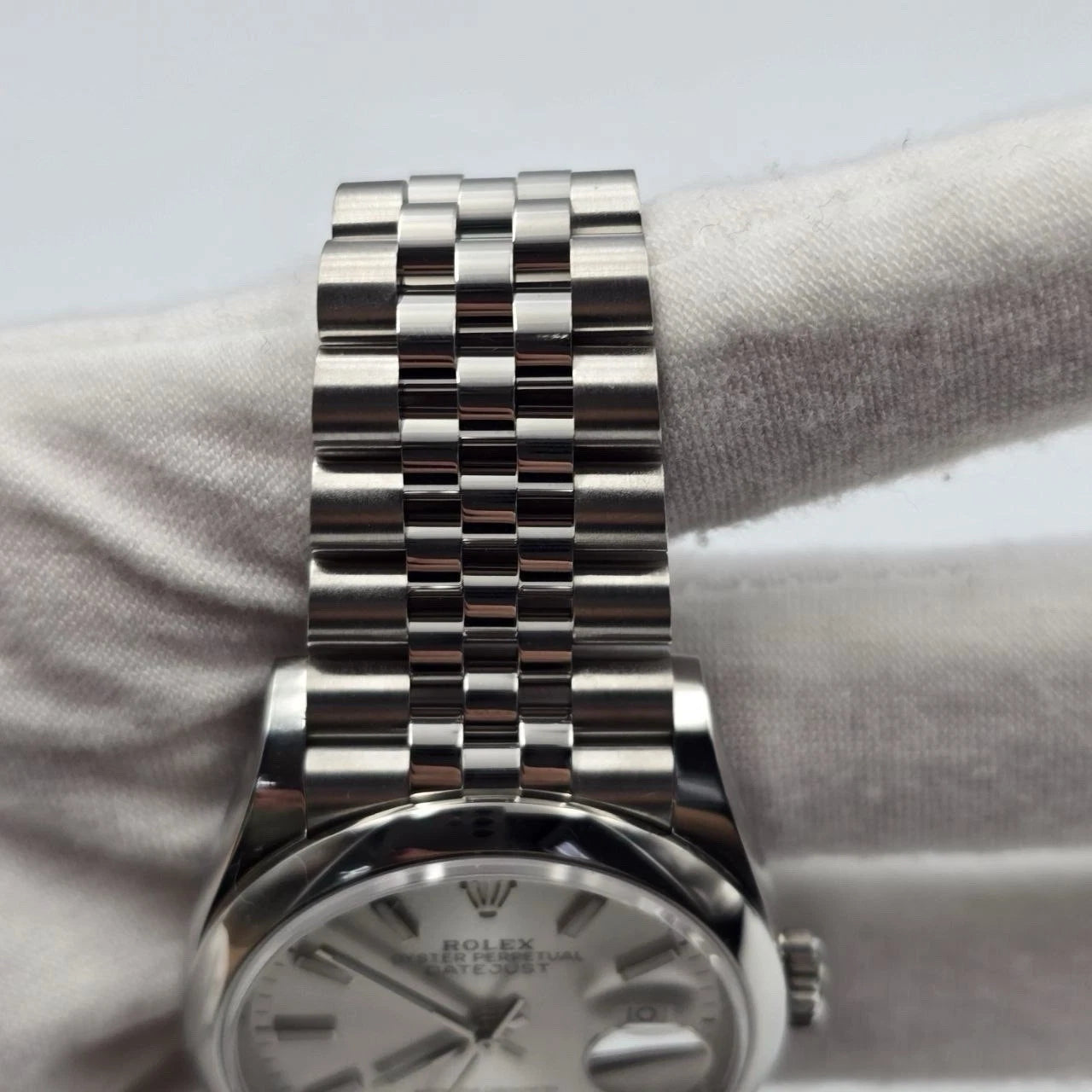 2022 PAPERS Rolex Datejust Silver Dial Stainless Steel Jubilee 36mm 126200 BOX
