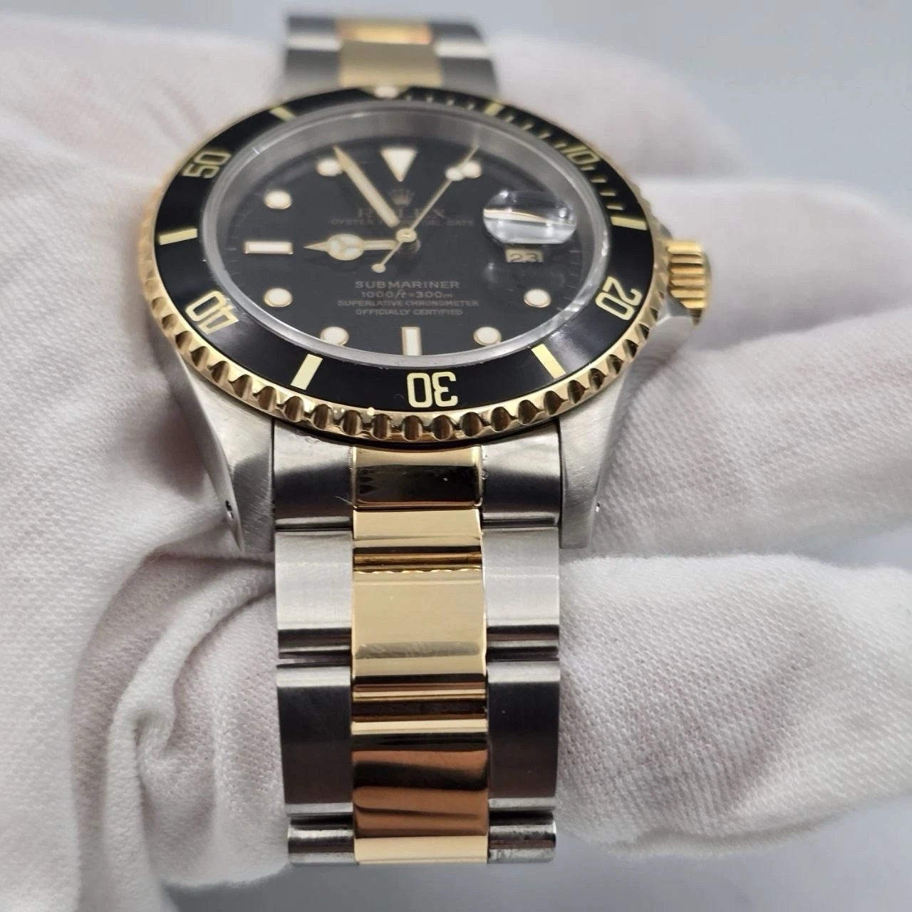 PAPERS Rolex Submariner 16613 Black Dial Two Tone Gold Steel 40mm BOX