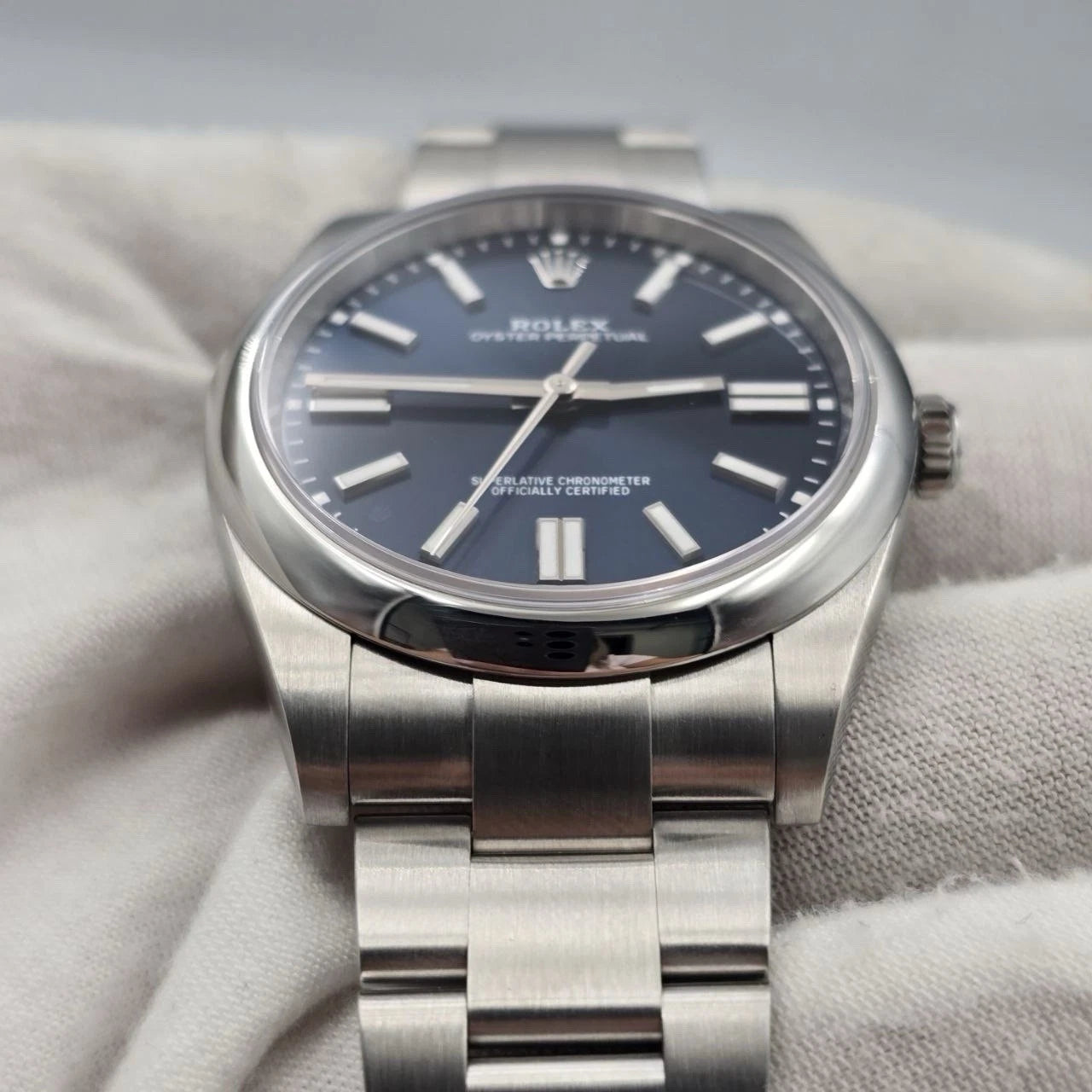 Rolex Oyster Perpetual 124300 5