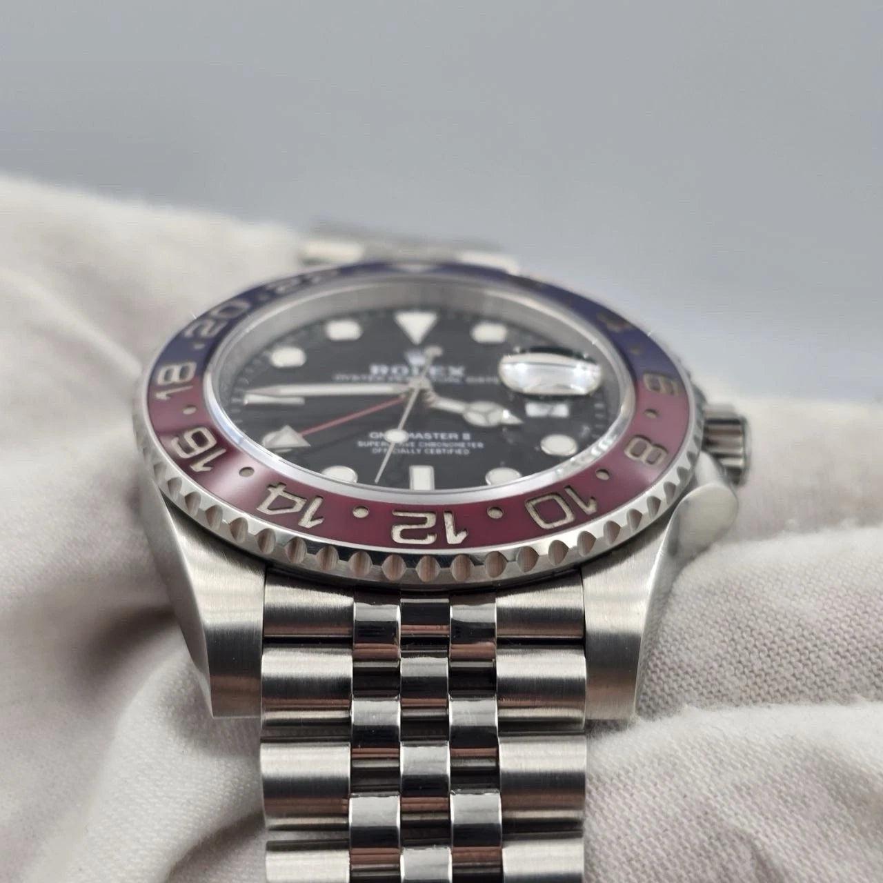 Rolex GMT-Master II 126710BLRO