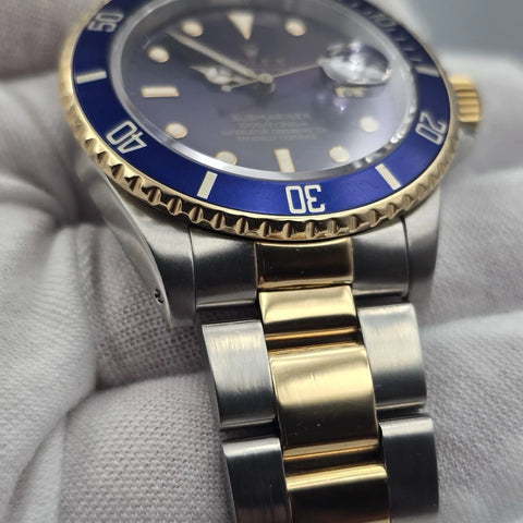 Rolex Submariner Date 16613 Blue Dial Two Tone Steel Gold 40mm Watch