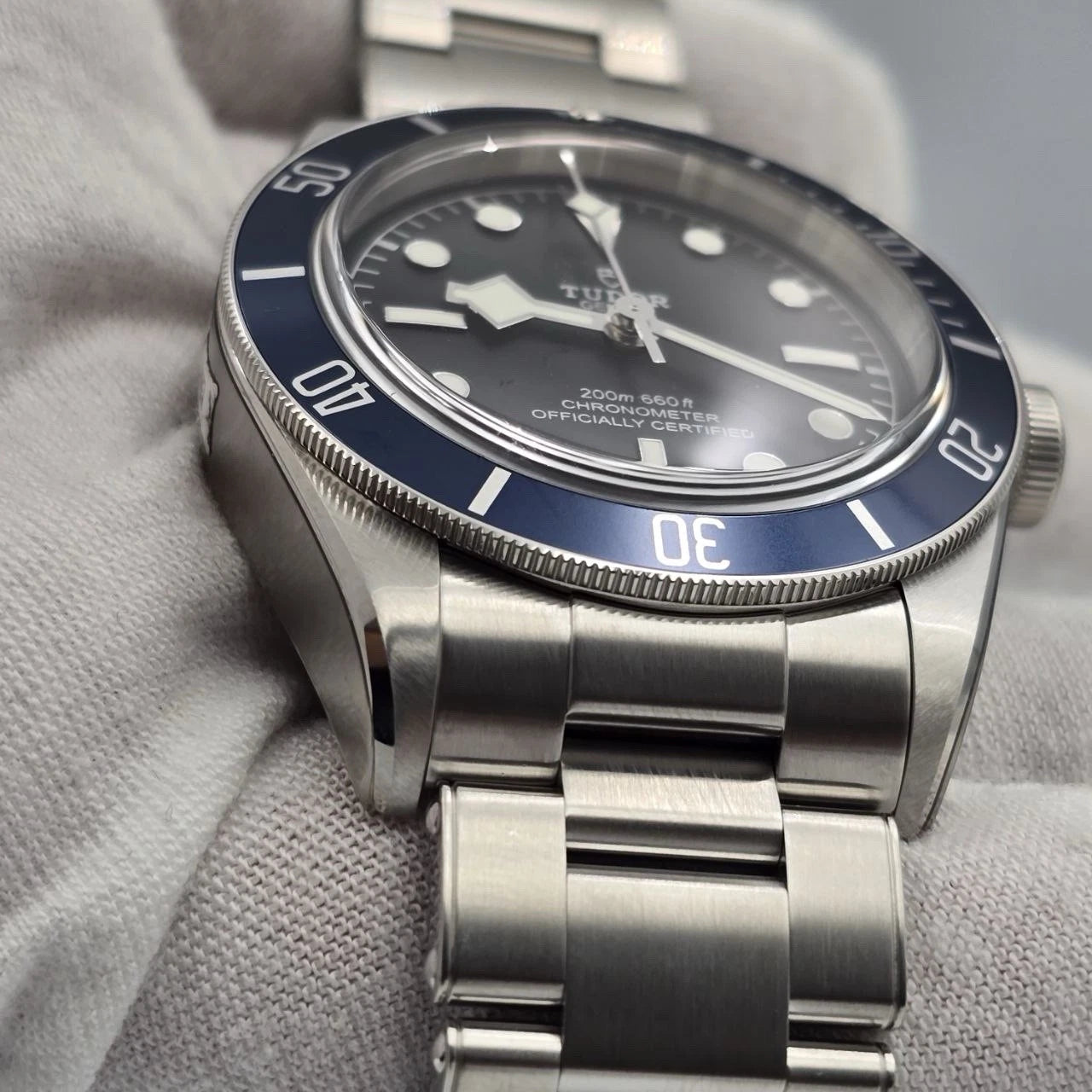 NEW 2025 Tudor Heritage Black Bay 41mm Steel 79230B Black Dial Watch UNWORN