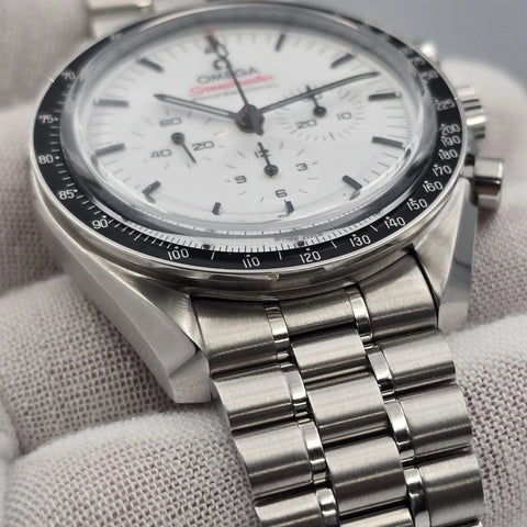 NEW 2025 Omega Speedmaster Professional Moonwatch White Dial 310.30.42.50.04.001