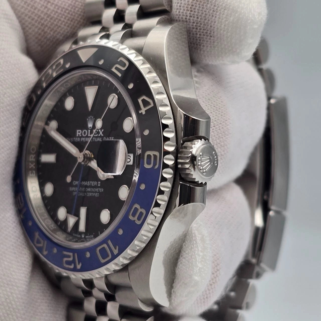 PAPERS 2024 Rolex GMT-Master II BATGIRL Steel JUBILEE 40mm 126710BLNR BOX