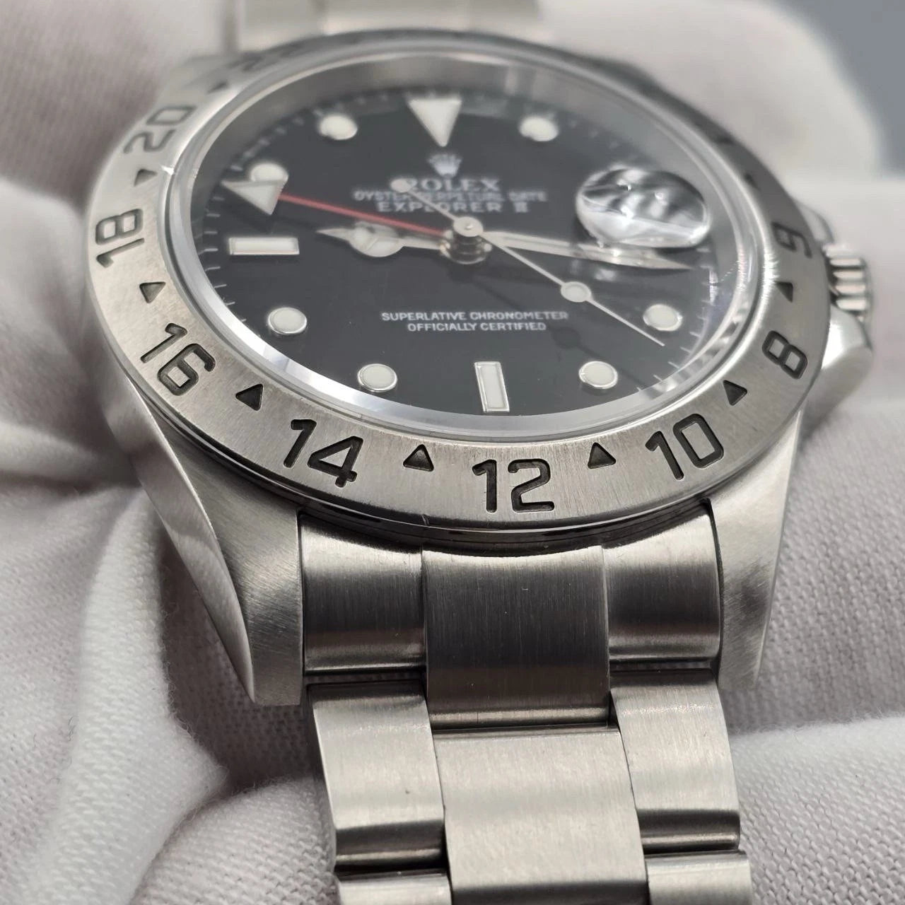2005 Rolex Explorer II 16570 Steel Black Dial NO HOLES Automatic Date Watch 40MM