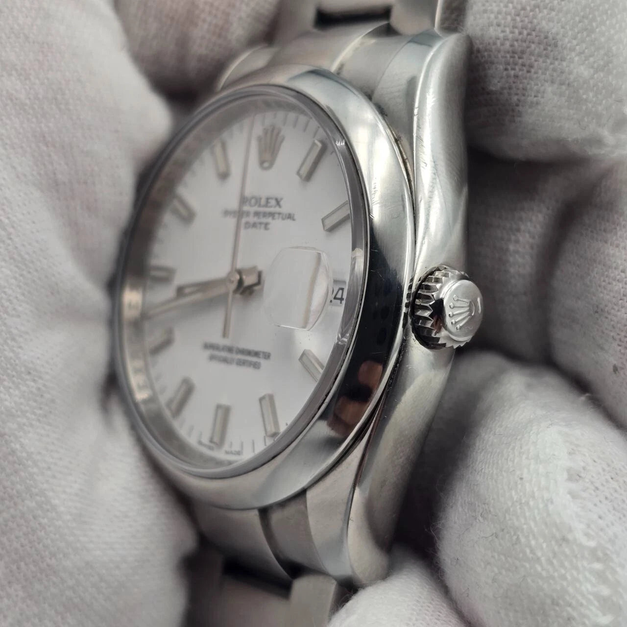 PAPERS Rolex Oyster Perpetual Date 34mm 115200 White Steel Oyster Watch
