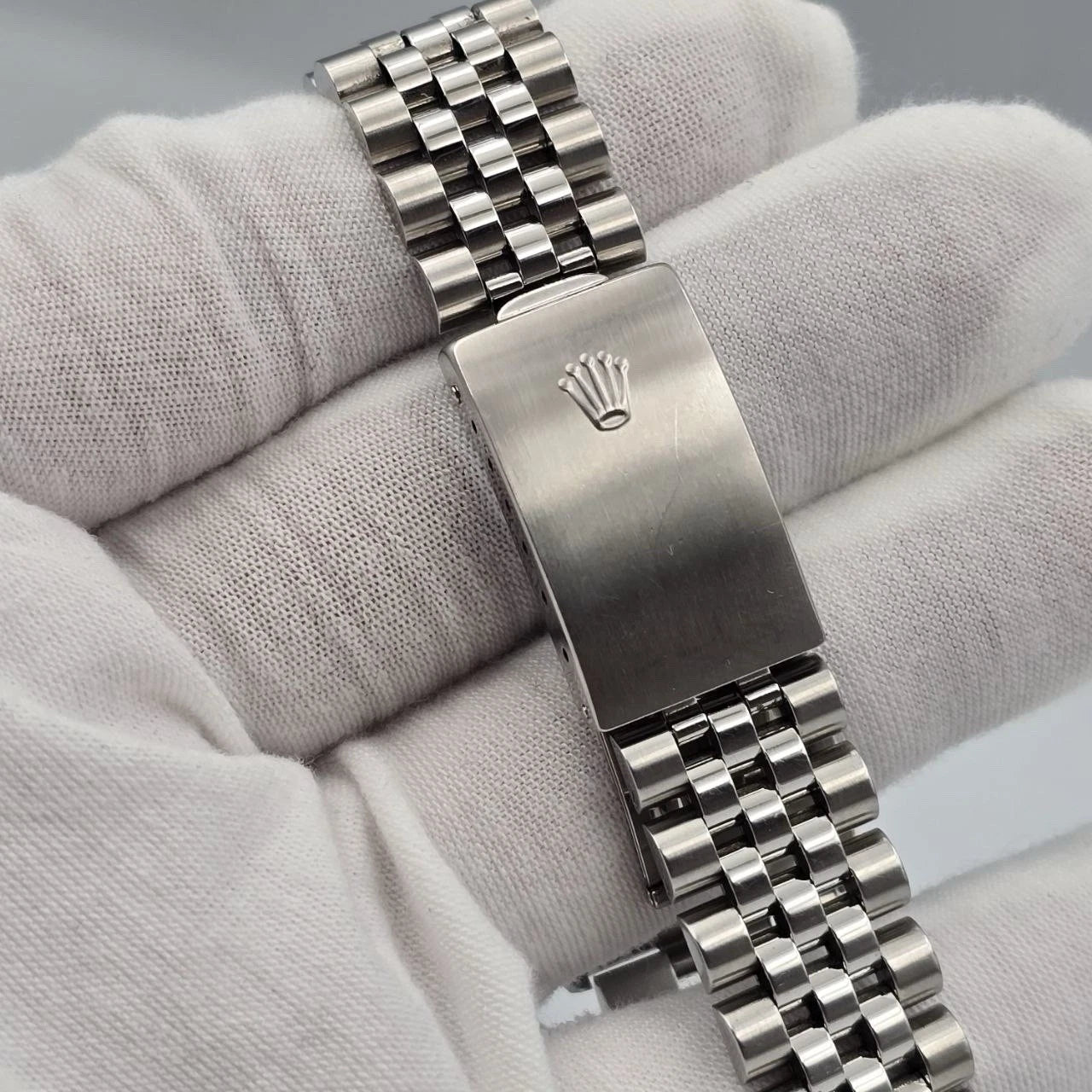 Rolex Datejust Silver Dial Stainless Steel Jubilee NO HOLES 16234 36mm Watch