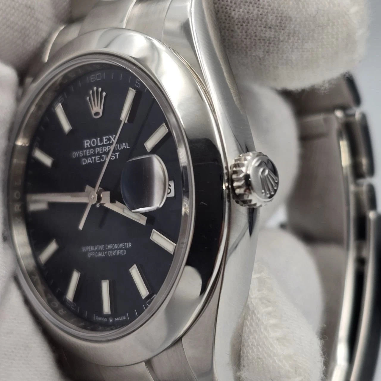 MINT 2023 PAPERS Rolex Datejust 41mm Blue Steel Smooth Bezel Oyster 126300 BOX