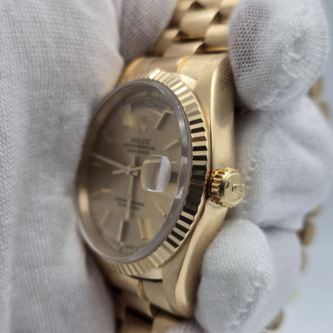 MINT Rolex 18K Gold Day-Date President Gold Champagne Dial 36mm Watch 18238