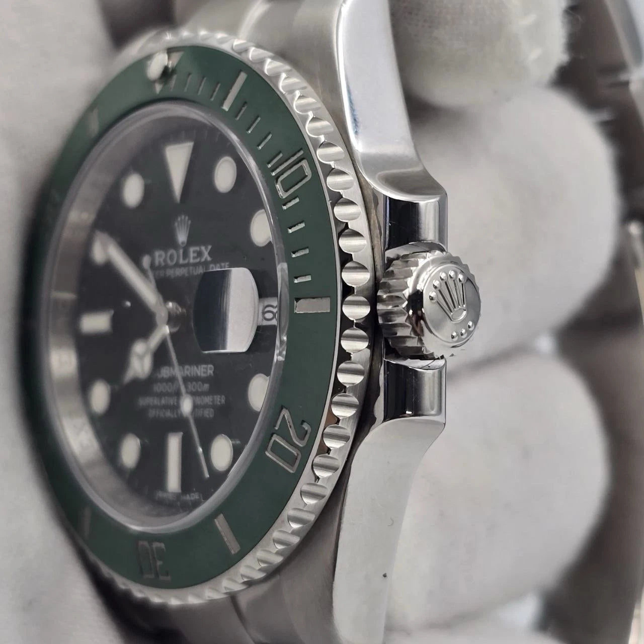 PAPERS 2014 MINT Rolex Submariner Hulk 116610LV Green 40mm Ceramic Watch BOX