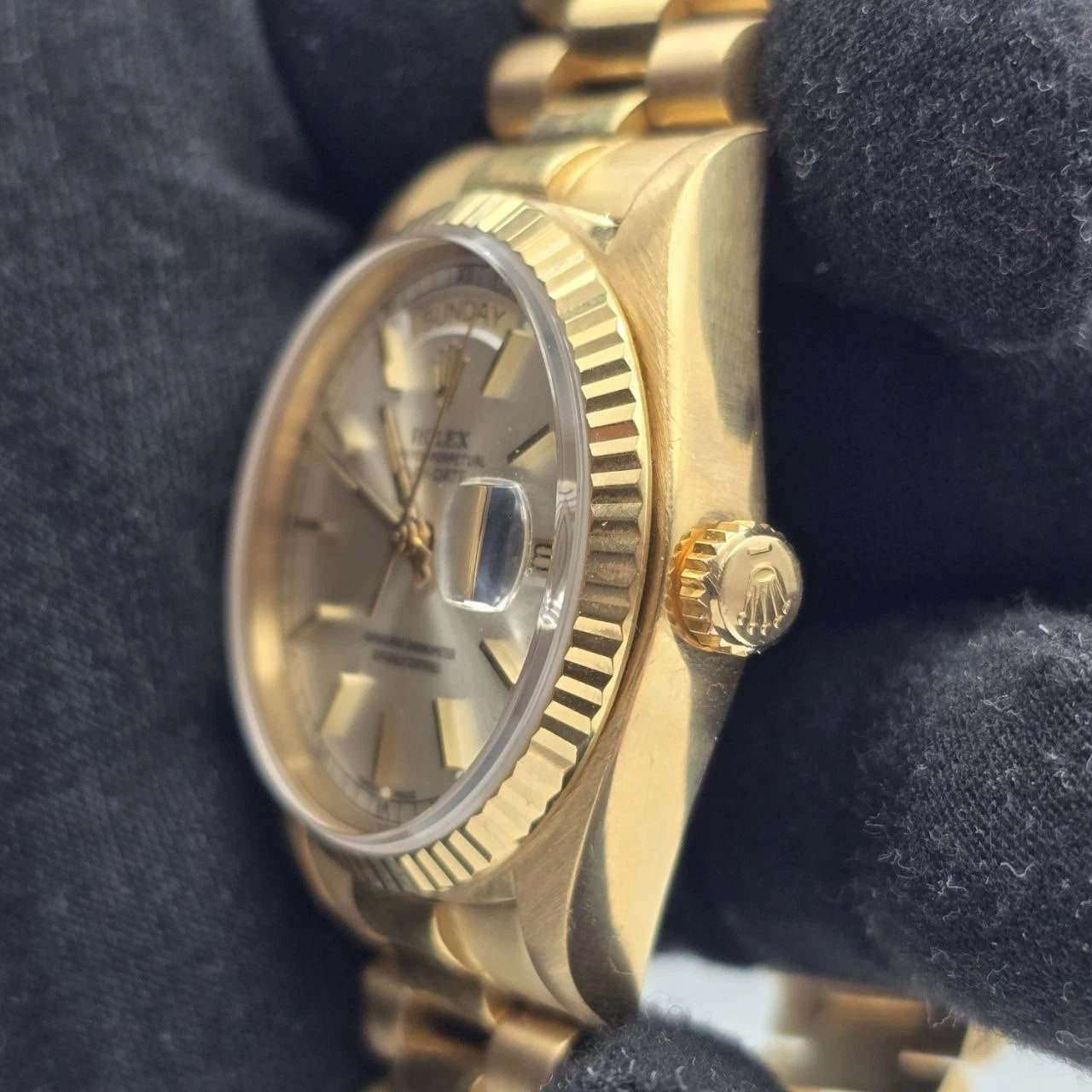Rolex Day-Date 18038 President 18k Gold FACTORY Silver Dial 36mm Watch