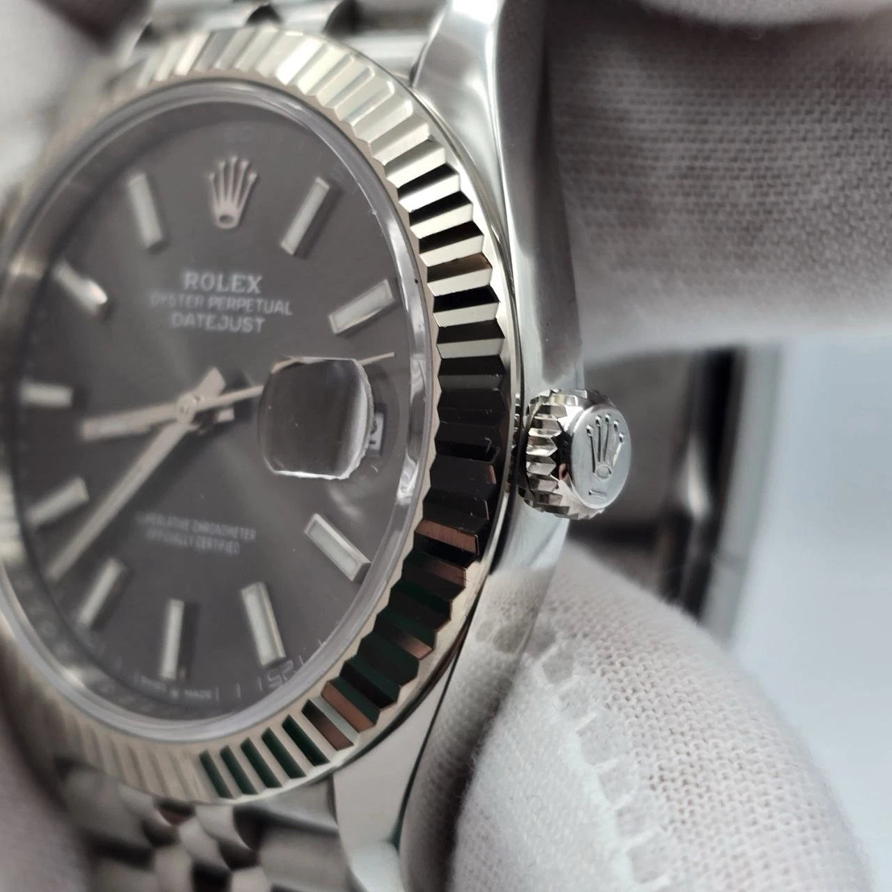 MINT PAPERS 2020 Rolex Datejust 41mm Fluted Bezel Rhodium Jubilee 126334 BOX