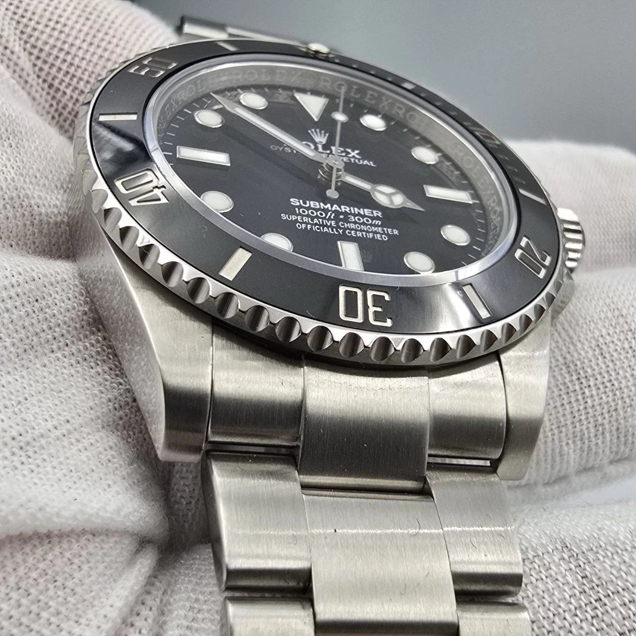 PAPERS 2023 MINT Rolex Submariner No Date Ceramic Steel 41mm 124060 BOX