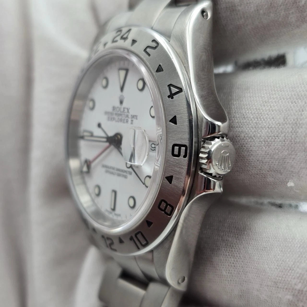 Rolex 16570 Explorer II Polar White Dial Stainless Steel 40mm Watch