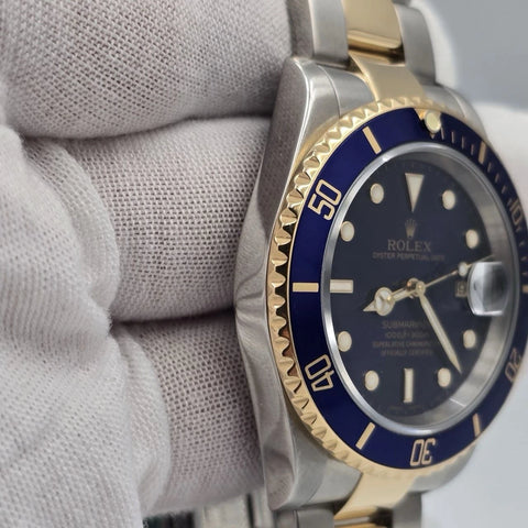 2005 Rolex Submariner 16613 NO HOLES Blue Dial Two Tone Steel Gold 40mm Watch