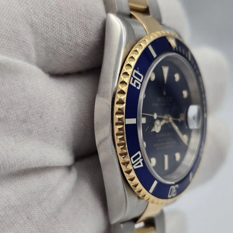 2005 Rolex Submariner 16613 NO HOLES Blue Dial Two Tone Steel Gold 40mm Watch
