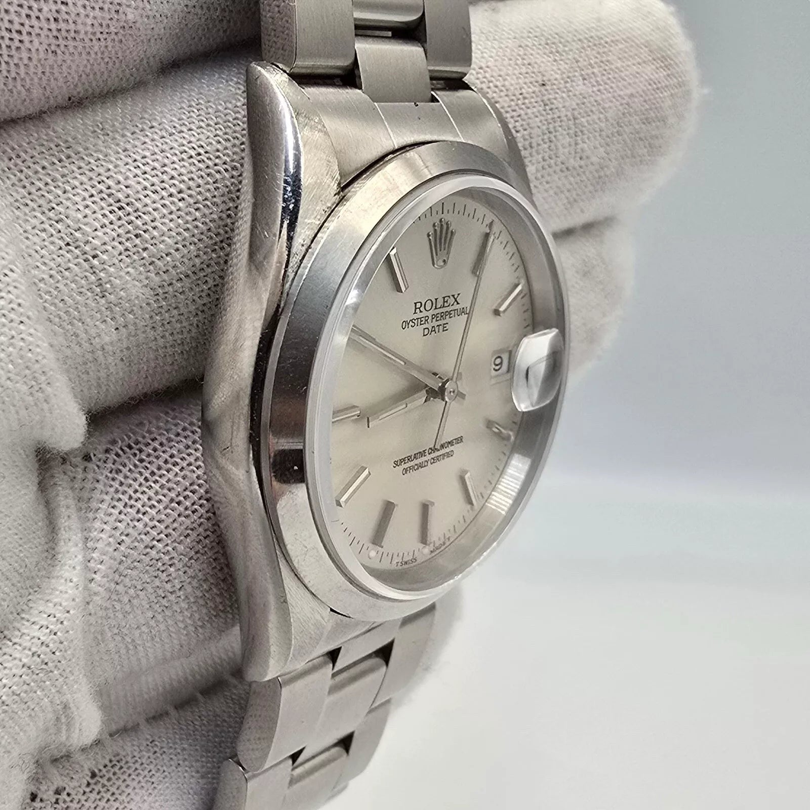 Rolex Oyster Perpetual Date 15200 Stainless Steel Silver Dial 34MM Watch