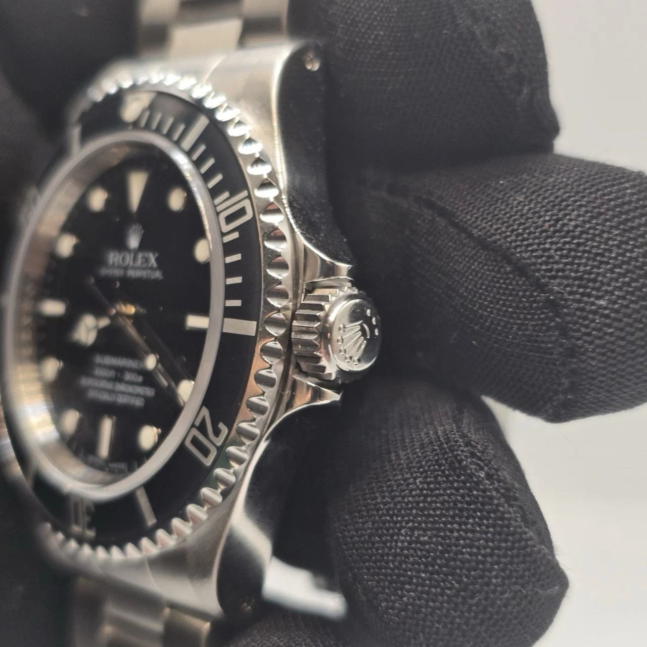 MINT 2012 Rolex Submariner No Date 14060M 4 Line REHAUT Black Dial 40mm Watch