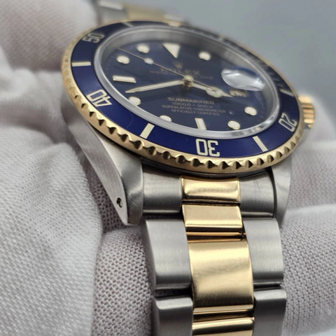 2023 RSC Rolex Submariner Date 18K Gold Blue Stainless Steel 40mm Watch 16803