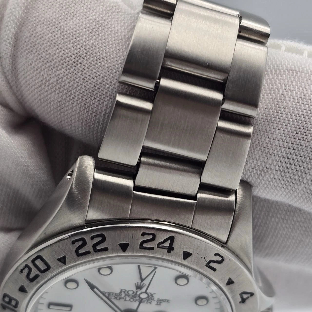 Rolex Explorer II White 40mm Stainless Steel Oyster Date Watch 16570