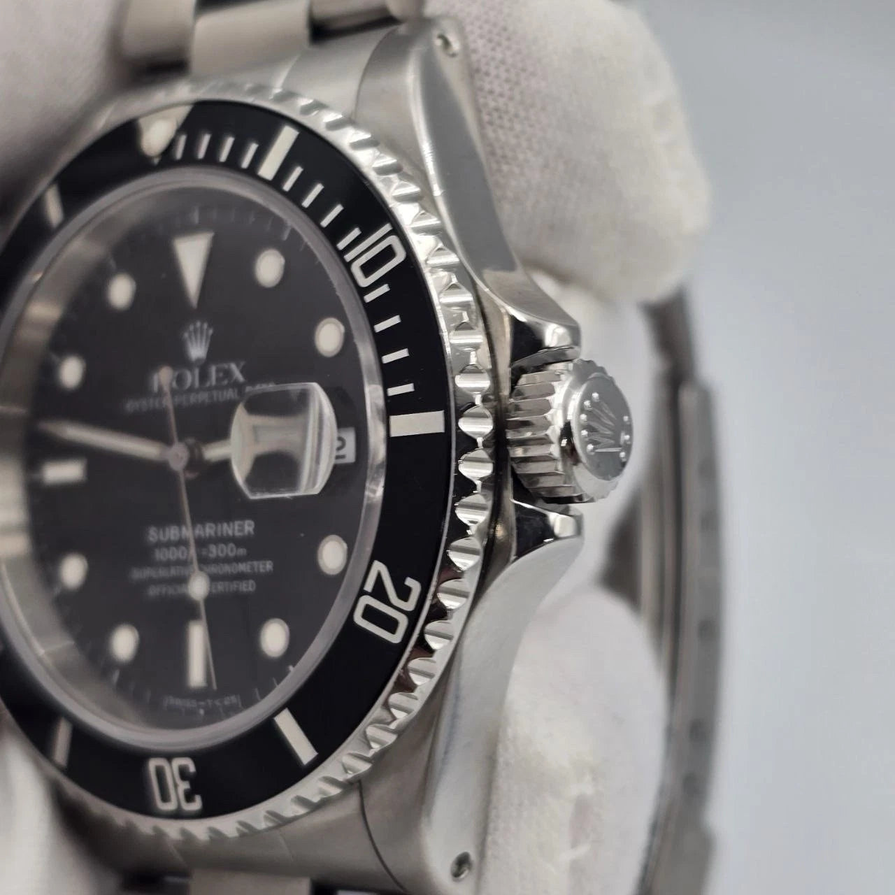 Rolex Submariner Date 16610 Black Dial Stainless Steel Oyster 40mm